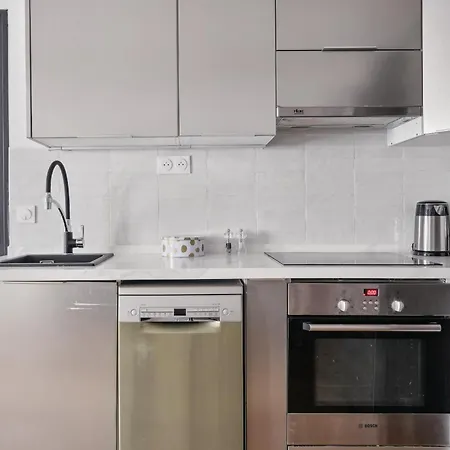 Apartment Jardin Des Tuileries & Louvre - Cityapartmentstay Paris