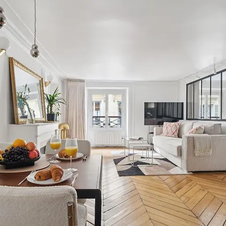 Jardin Des Tuileries & Louvre - Cityapartmentstay Apartment